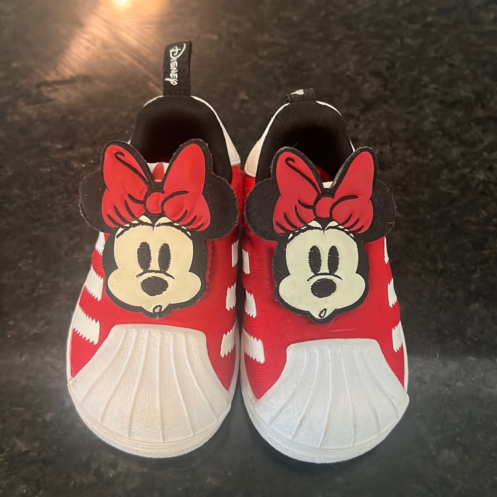 minnie mouse toddler adidas shoes
